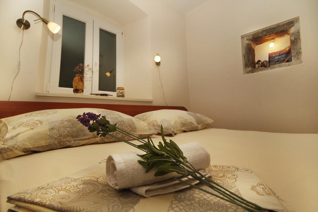 Apartments Caralipeo มาคาร์สกา ภายนอก รูปภาพ