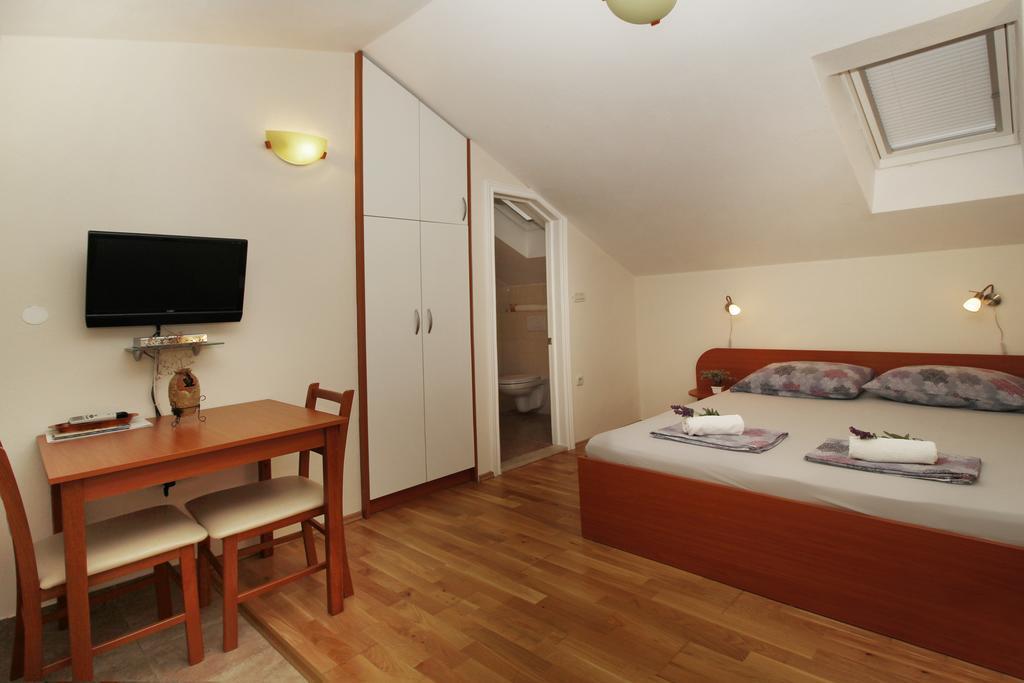 Apartments Caralipeo มาคาร์สกา ห้อง รูปภาพ